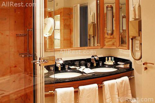 Hotel Le Meridien Etoile 7
